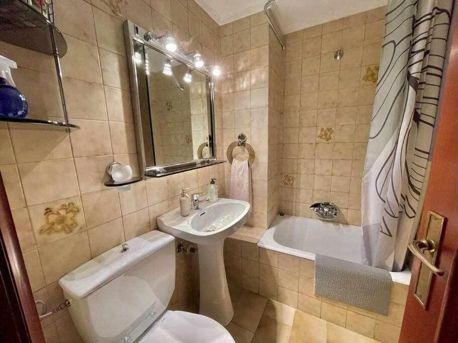 Amatxo Maitia Amplio Piso En Zona Residencial Apartment